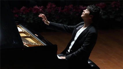 钢琴家郎朗登台国家大剧院 演绎经典震撼全场